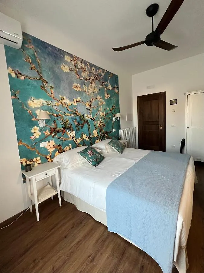 Guest House Le Gemelle Vagabonde Fiumicino Italy